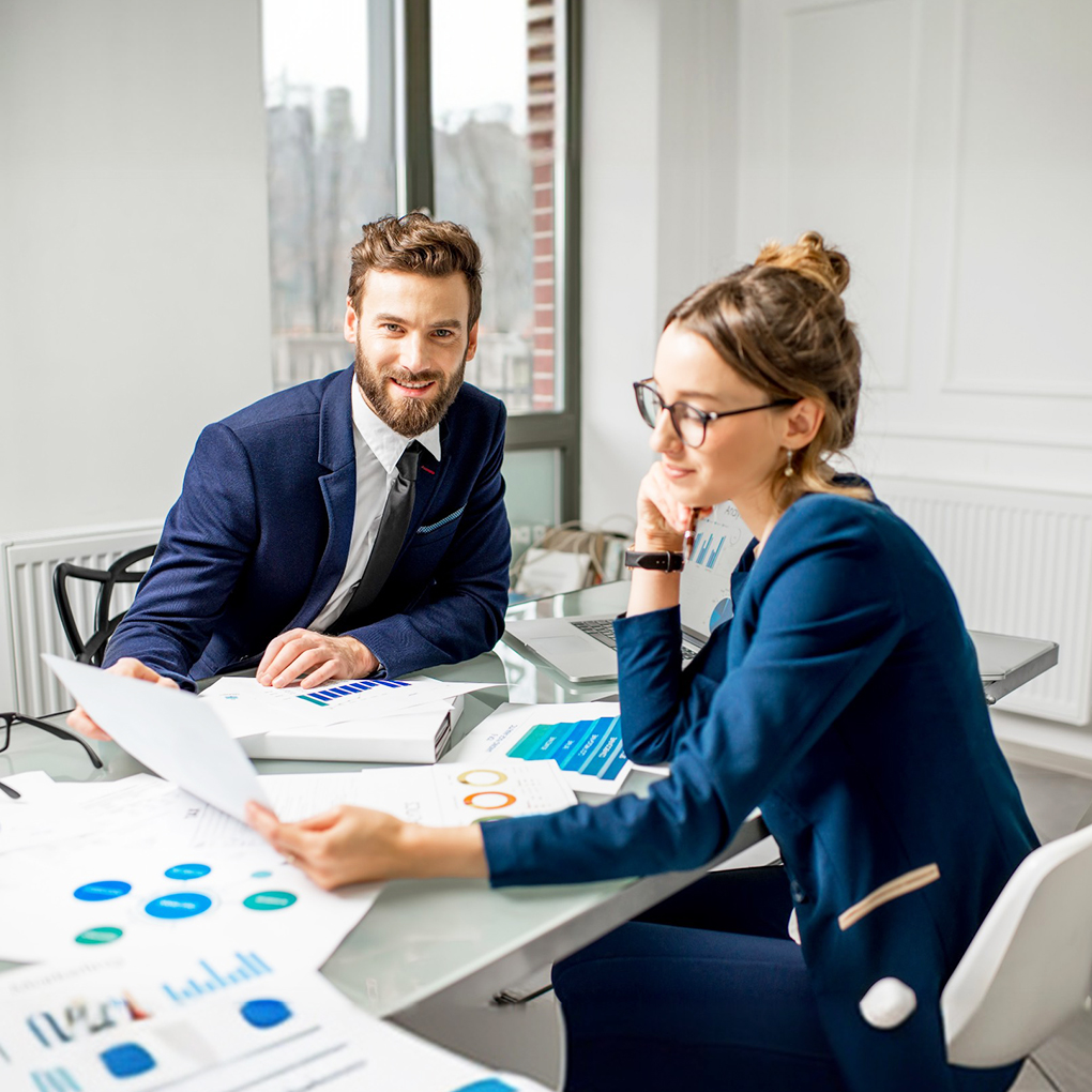 Choosing the Best Financial Advisor for Your Business